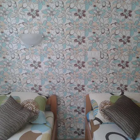 Sobe Zlatna Greda Motorcycle Friendly Nowy Sad