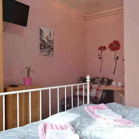 Sobe Zlatna Greda Hostel Novi Sad
