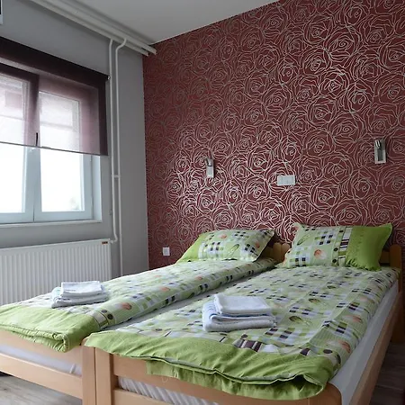 Sobe Zlatna Greda Motorcycle Friendly