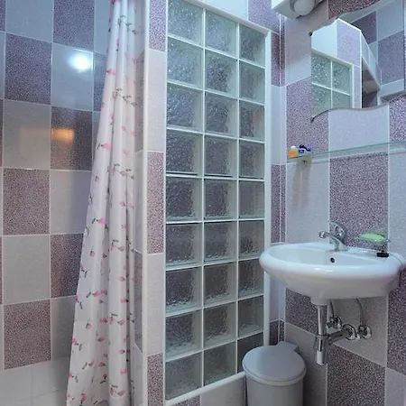 Hostel Sobe Zlatna Greda Motorcycle Friendly