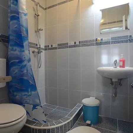 Sobe Zlatna Greda Motorcycle Friendly Nowy Sad